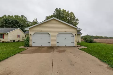 291 293 W Lovell, Schoolcraft, MI 49087 photo 32