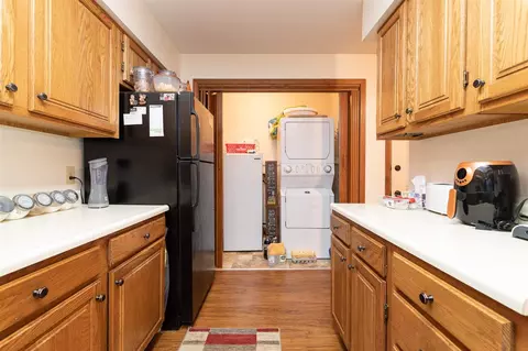 291 293 W Lovell, Schoolcraft, MI 49087 photo 6