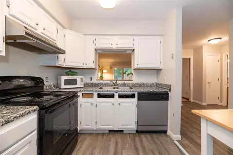 291 293 W Lovell, Schoolcraft, MI 49087 photo 38
