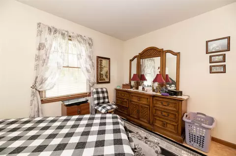 291 293 W Lovell, Schoolcraft, MI 49087 photo 15