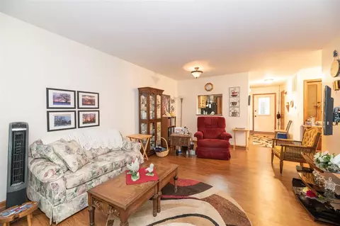 291 293 W Lovell, Schoolcraft, MI 49087 photo 17
