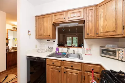 291 293 W Lovell, Schoolcraft, MI 49087 photo 9