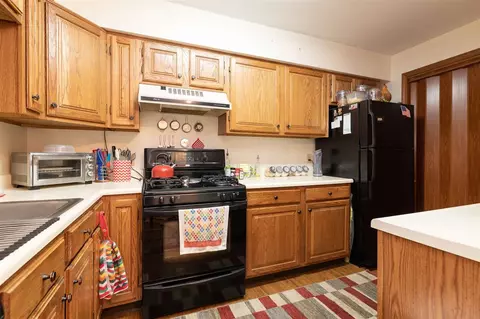 291 293 W Lovell, Schoolcraft, MI 49087 photo 8