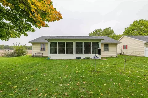291 293 W Lovell, Schoolcraft, MI 49087 photo 28
