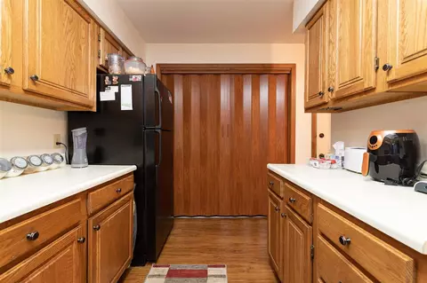 291 293 W Lovell, Schoolcraft, MI 49087 photo 5