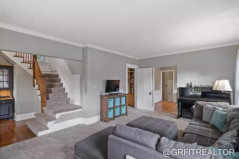718 W State, Belding, MI 48809 photo 12