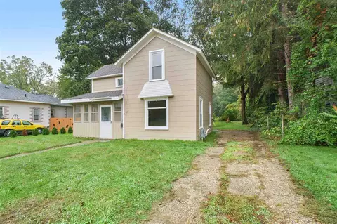 1118 8th, Three Rivers, MI 49093 photo 3