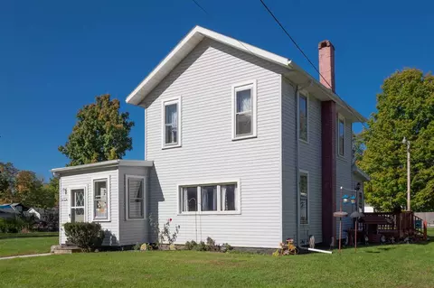 414 E Michigan, Three Rivers, MI 49093 photo 2