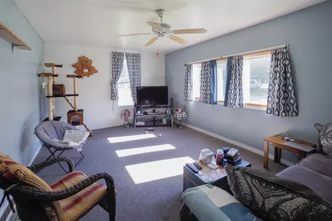 414 E Michigan, Three Rivers, MI 49093 photo 4