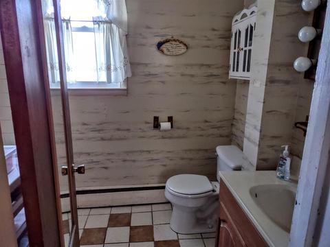 300 Douglas St, Jackson, MI 49203 photo 10
