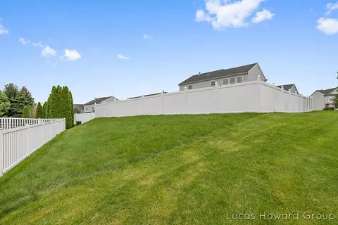 8652 Haystack, Caledonia, MI 49316 photo 41