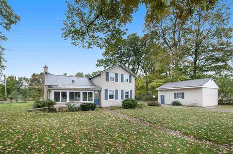 11841 W 9 Mile, Plainwell, MI 49080 photo 2
