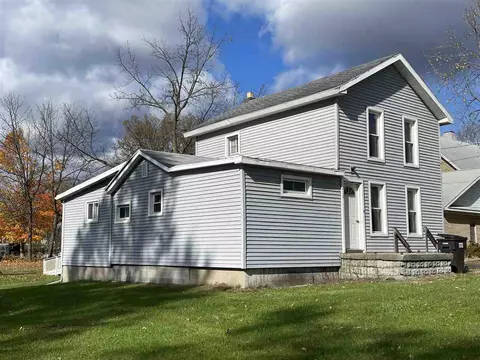 210 Chicago, Jackson, MI 49201 photo 7