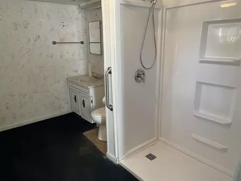 210 Chicago, Jackson, MI 49201 photo 20