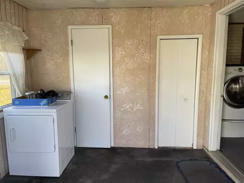 210 Chicago, Jackson, MI 49201 photo 22