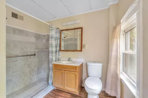 1008 Williams, Jackson, MI 49203 photo 23