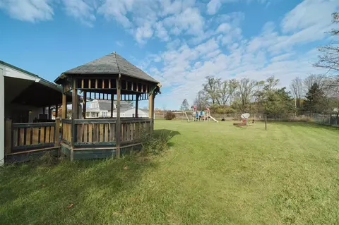 8828 E Loop, Hesperia, MI 49421 photo 37