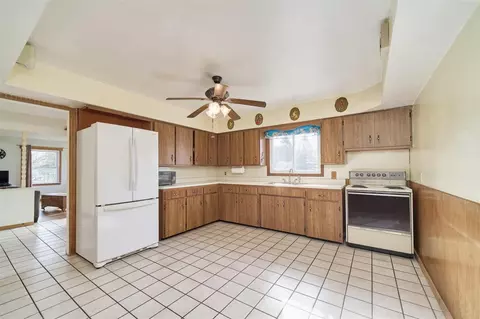 8828 E Loop, Hesperia, MI 49421 photo 9