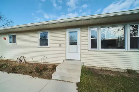 8828 E Loop, Hesperia, MI 49421 photo 4