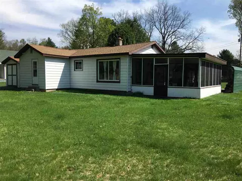 7688 E Washington, Branch, MI 49402 photo 2