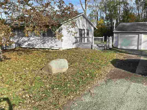 703 21st, Jackson, MI 49203 photo 2