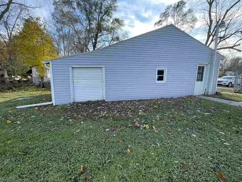 703 21st, Jackson, MI 49203 photo 5