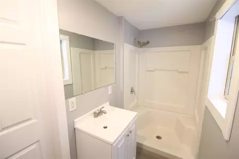 640 S Hooker, Three Rivers, MI 49093 photo 16
