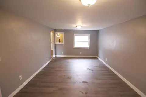 640 S Hooker, Three Rivers, MI 49093 photo 18