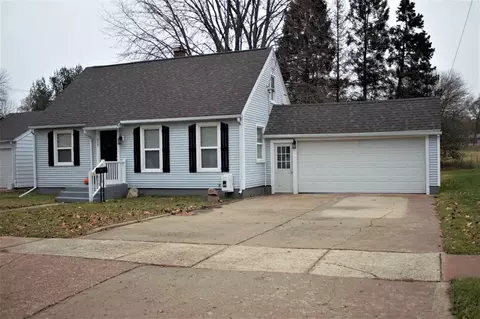 628 Harrison, Belding, MI 48809 photo 1