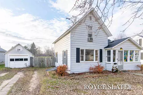 933 Pleasant, Belding, MI 48809 photo 28
