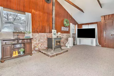607 Main, Buchanan, MI 49107 photo 6