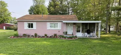 765 E 88th, Newaygo, MI 49337 photo 1