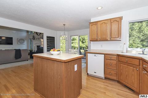 2467 White Pine Hwy, Williamston, MI 48895 photo 16