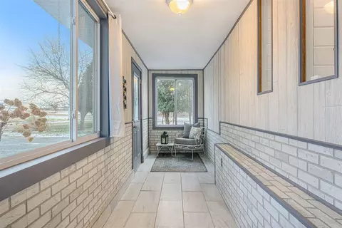 389 Boynton, Lowell, MI 49331 photo 9