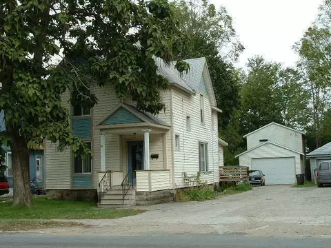 524 W Ganson, Jackson, MI 49201 photo 1