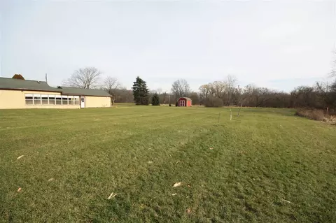 9376 E R, Scotts, MI 49088 photo 32