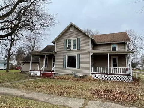 917 8th, Three Rivers, MI 49093 photo 1