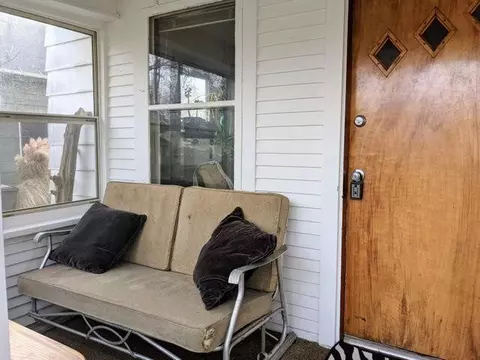 658 Chester, Jackson, MI 49203 photo 8