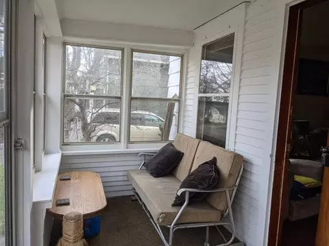 658 Chester, Jackson, MI 49203 photo 6