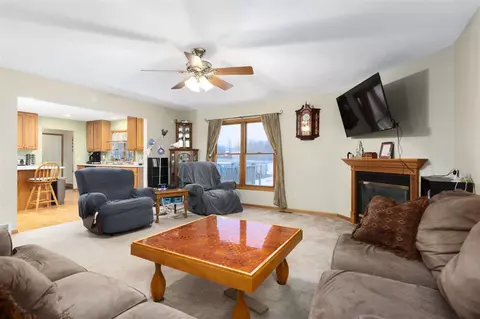 886 Fuller, Bailey, MI 49303 photo 6