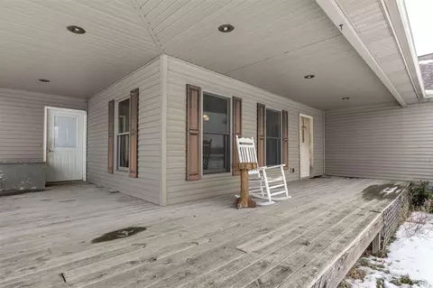 886 Fuller, Bailey, MI 49303 photo 4