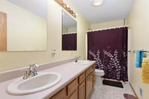 886 Fuller, Bailey, MI 49303 photo 18