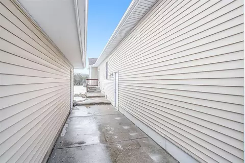 308 6th, Plainwell, MI 49080 photo 5
