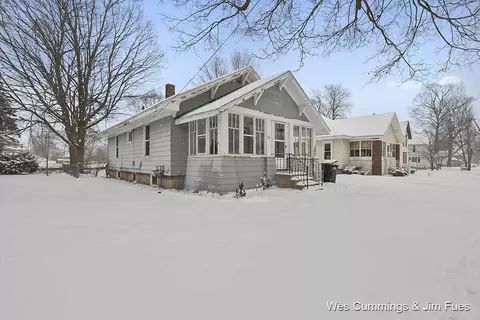 27 Centennial, Sparta, MI 49345 photo 2
