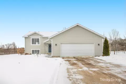 4177 Kellamie, Dorr, MI 49323 photo 2