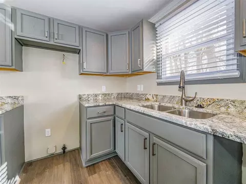 949 Concord, Jackson, MI 49202 photo 7