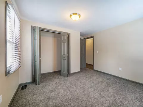 949 Concord, Jackson, MI 49202 photo 16