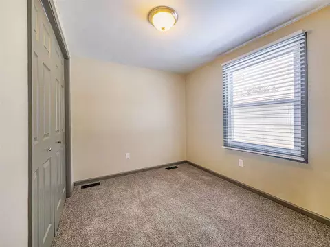 949 Concord, Jackson, MI 49202 photo 14