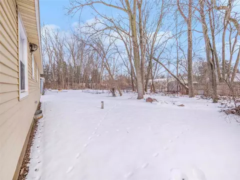 949 Concord, Jackson, MI 49202 photo 25