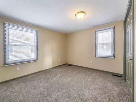 949 Concord, Jackson, MI 49202 photo 17